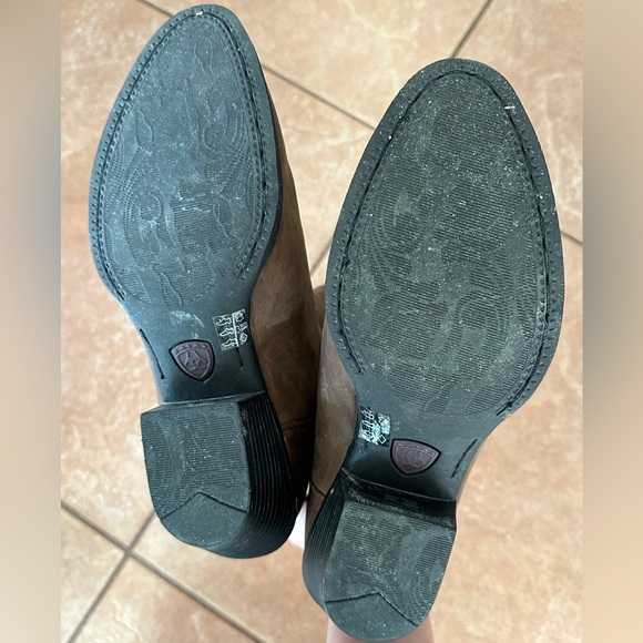 Ariat Heritage R Toe Western Boot - Picture 8 of 9